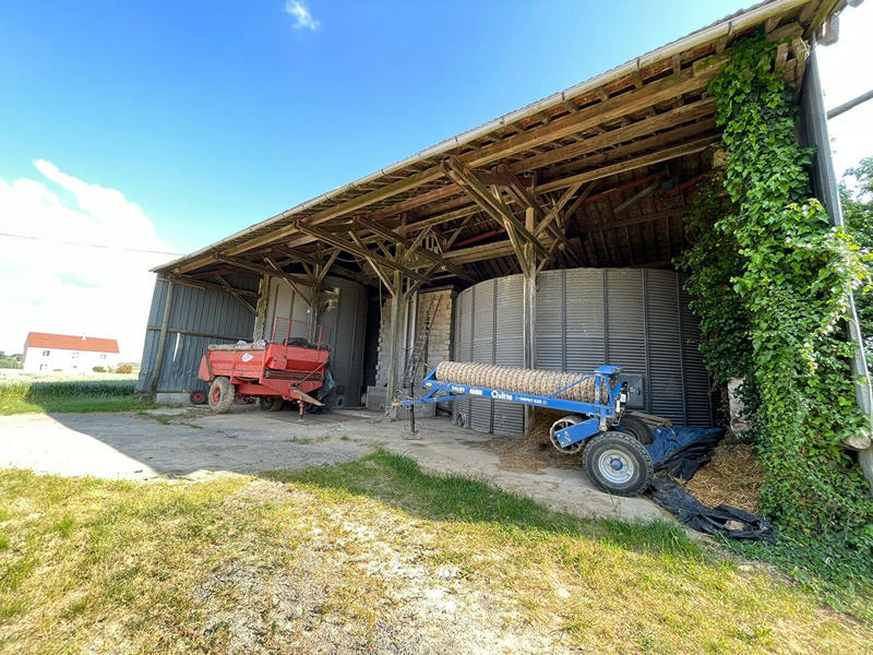 Local d'activité / Entrepôt - 200 m² - 1 pièce