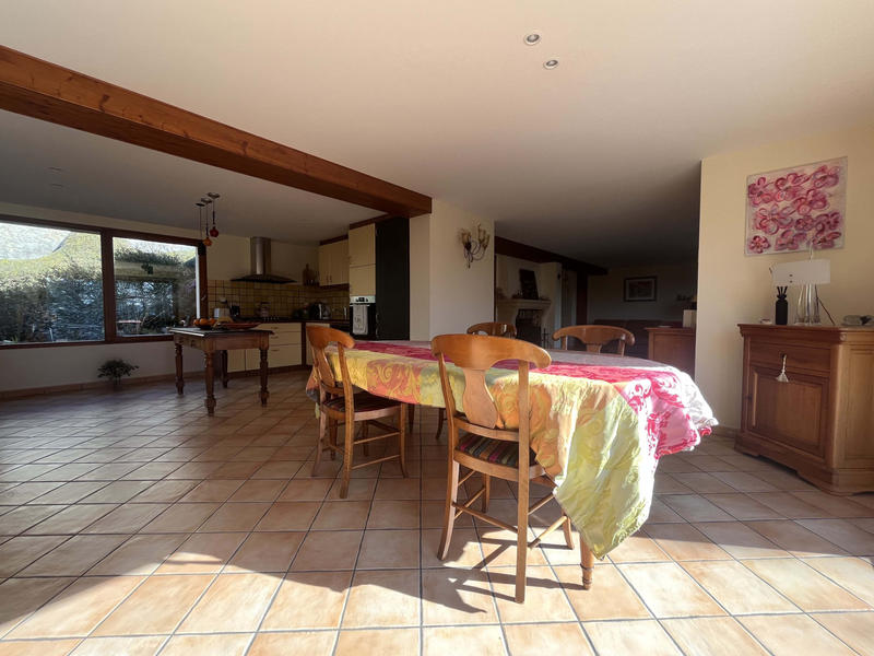 Maison - 134 m² - 5 pièces