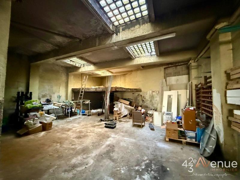 Immeuble - 517 m² - 19 pièces