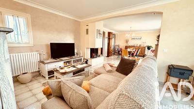 Maison - 137 m² - 4 pièces