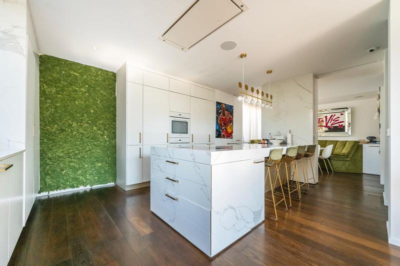 Appartement - 385 m² - 9 pièces