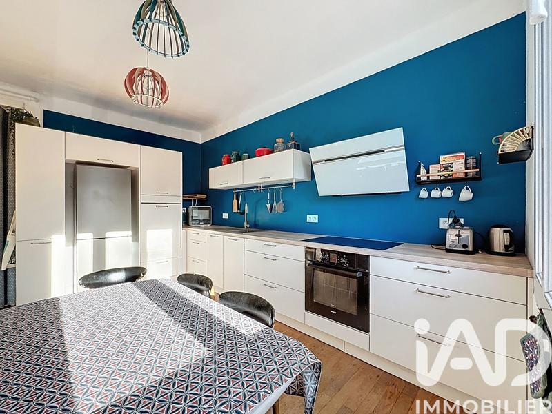 Appartement - 95 m² - 3 pièces