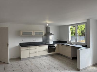 Maison - 109 m² - 3 pièces