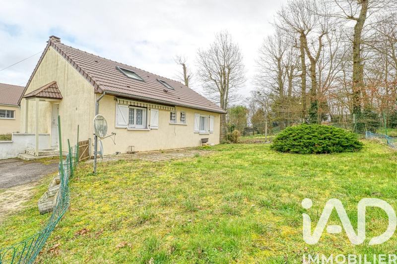 Maison - 99 m² - 5 pièces