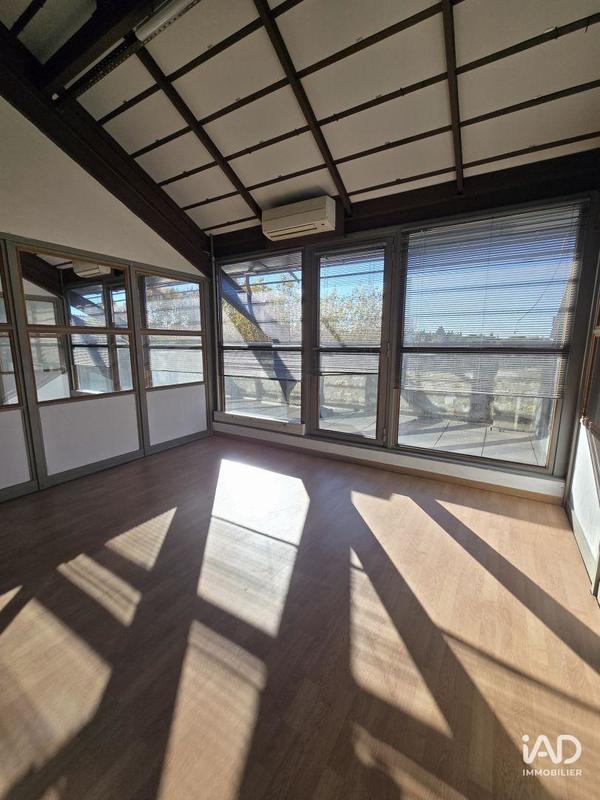 Local commercial - 292 m²