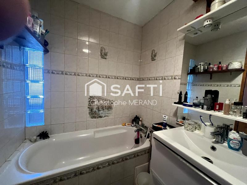 Maison - 82 m² - 5 pièces