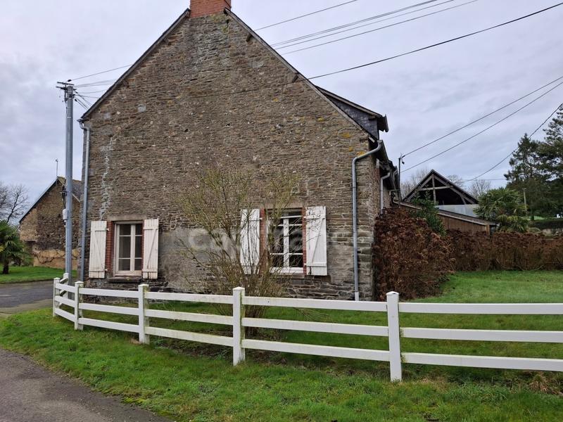 Maison en pierre - 86 m² - 5 pièces