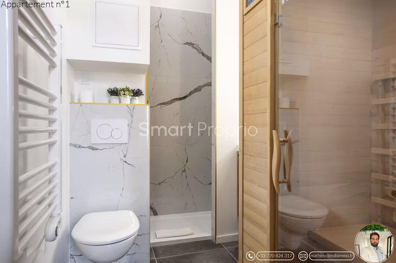 Appartement - 100 m² - 9 pièces