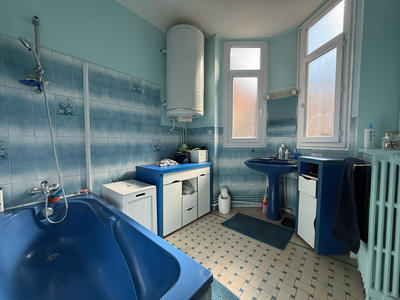 Maison - 161 m² - 7 pièces