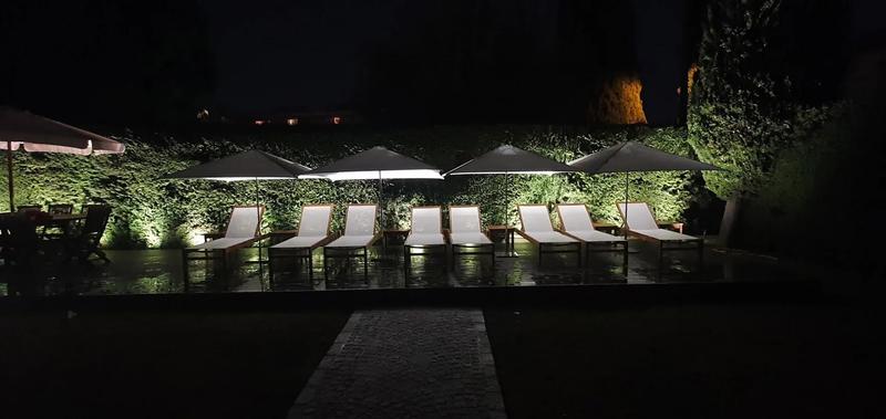 Villa - 330 m² - 12 pièces