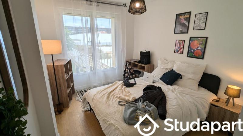 Chambre - 21 m² - 1 pièce