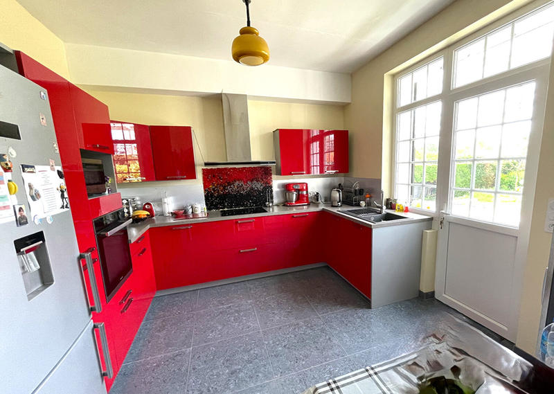 Maison - 172 m² - 5 pièces