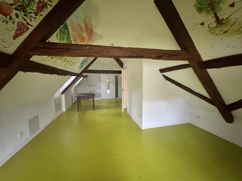 Villa - 300 m² - 10 pièces