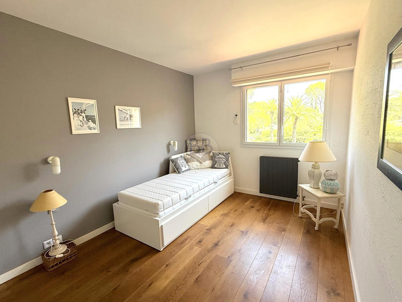 Appartement - 87 m² - 3 pièces