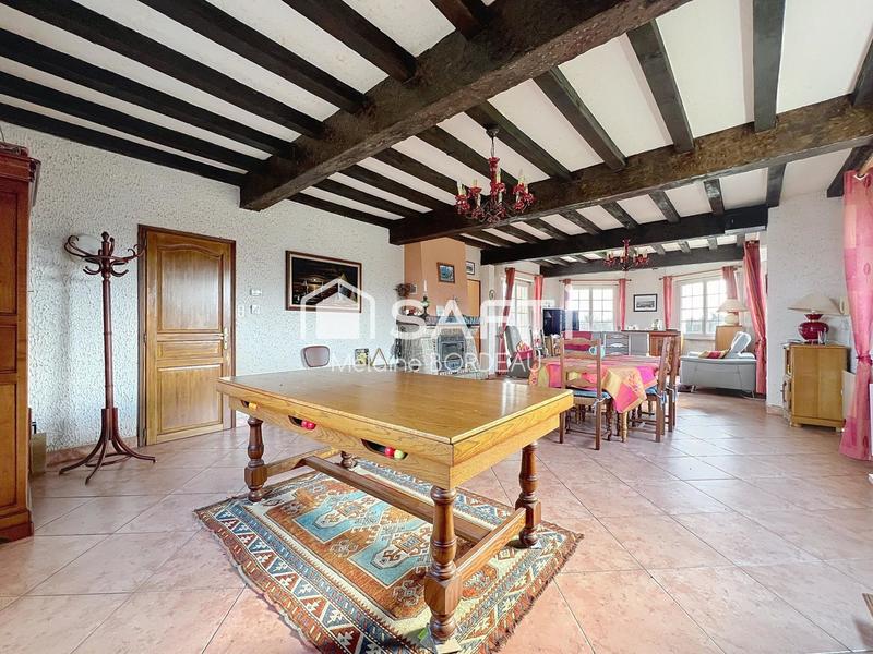 Maison - 230 m² - 10 pièces