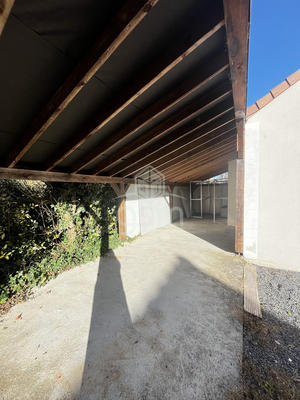 Maison - 98 m² - 5 pièces