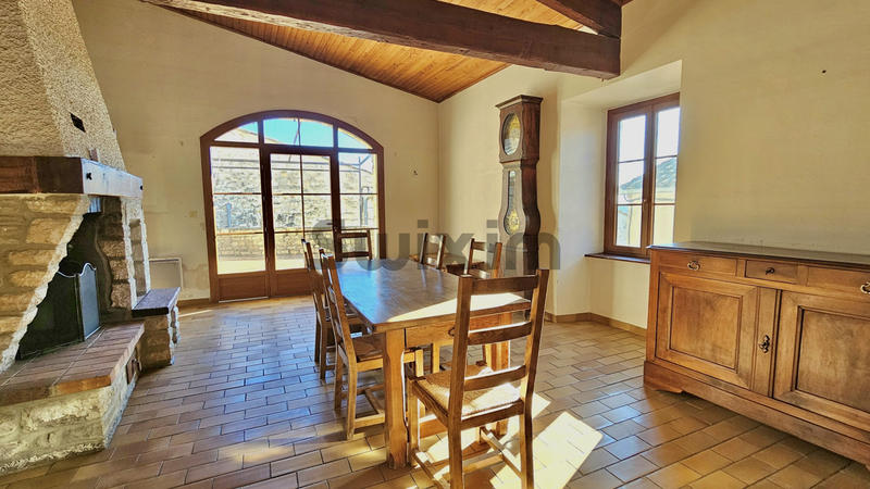 Maison de village - 106 m² - 4 pièces