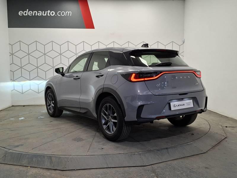 Lexus Lbx 2wd Business