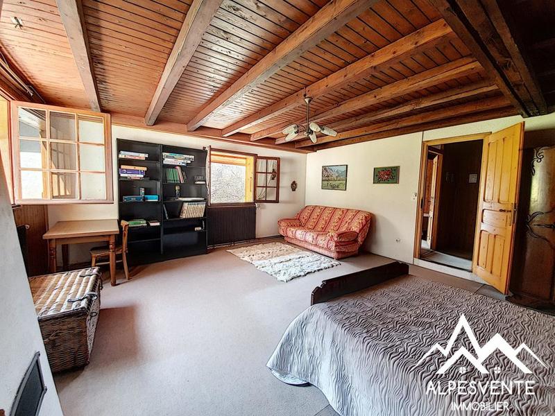 Maison de village - 100 m² - 7 pièces