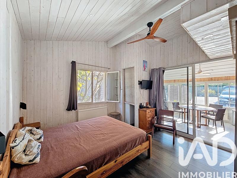 Maison - 198 m² - 8 pièces