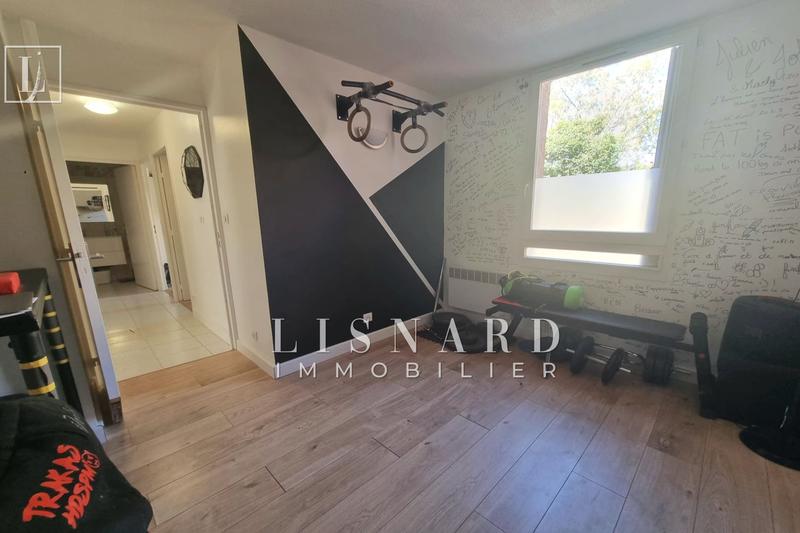 Appartement - 77 m² - 4 pièces