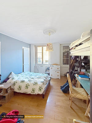 Duplex - 153 m² - 6 pièces