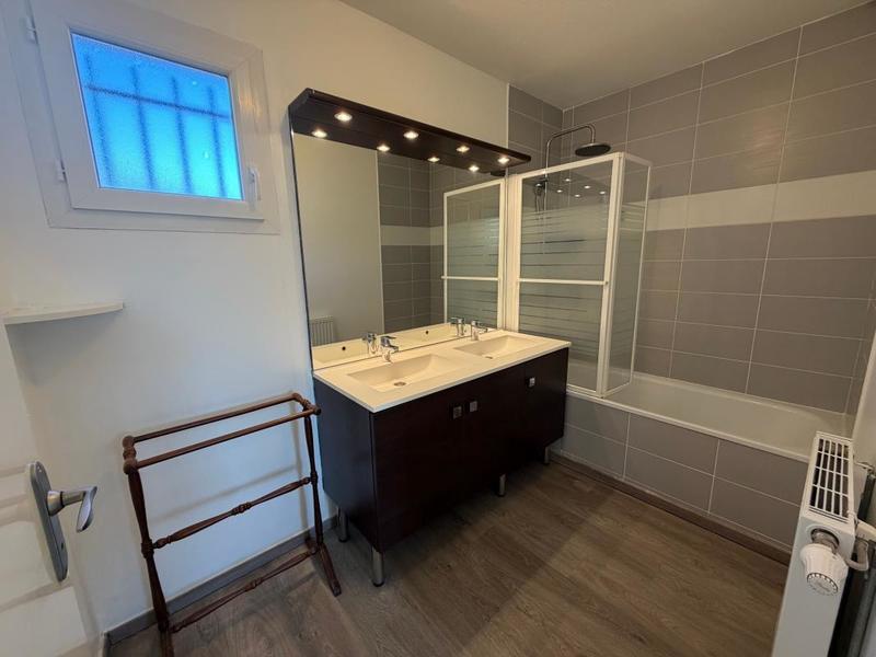 Maison - 88 m² - 5 pièces