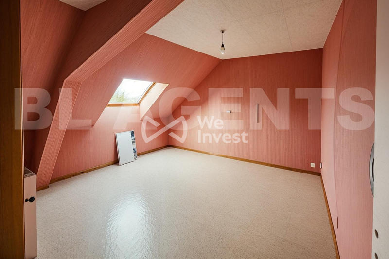 Maison - 182 m² - 7 pièces