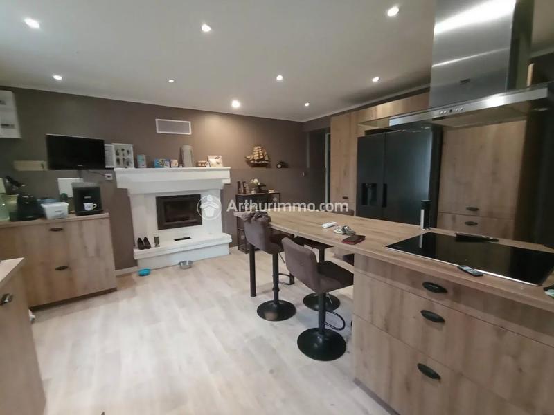 Maison - 171 m² - 7 pièces