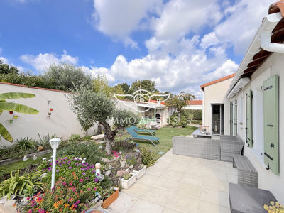 Maison traditionnelle - 113 m² - 5 pièces