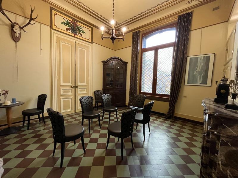 Maison bourgeoise - 326 m² - 9 pièces