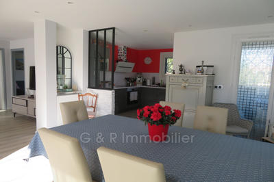 Villa - 95 m² - 4 pièces