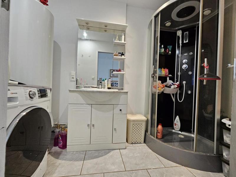 Maison - 190 m² - 8 pièces