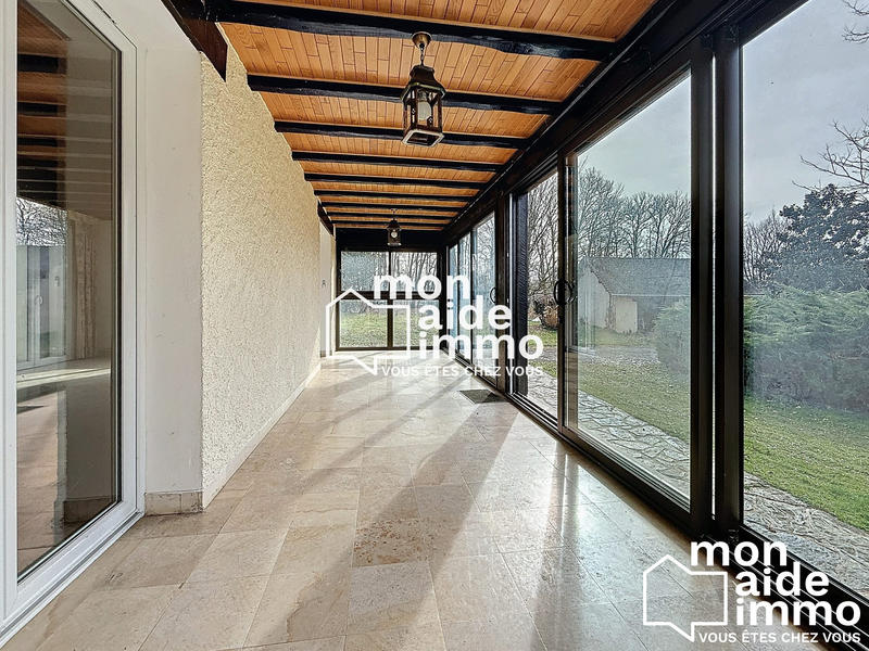 Maison - 250 m² - 7 pièces