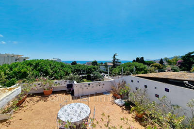 Appartement - 85 m² - 3 pièces