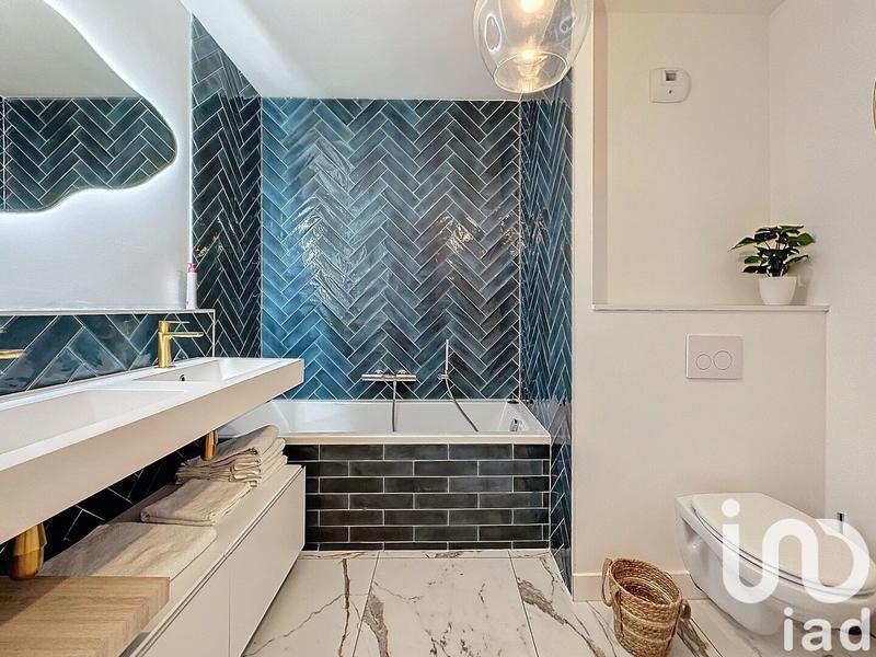 Appartement - 120 m² - 5 pièces