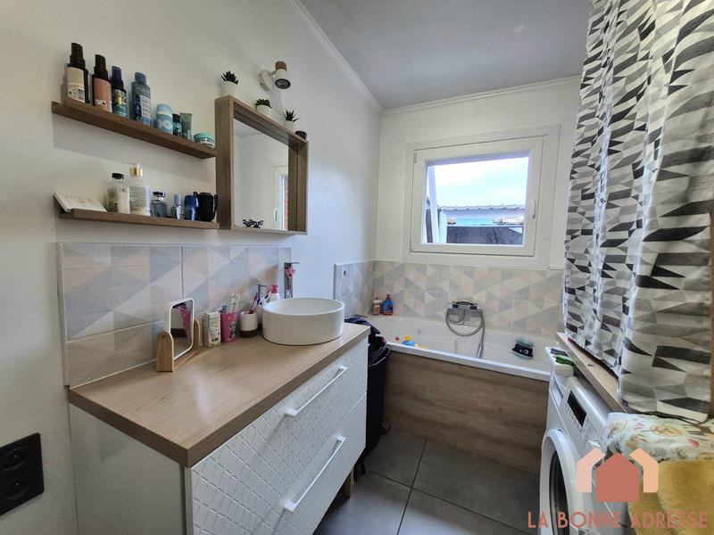 Maison - 73 m² - 3 pièces