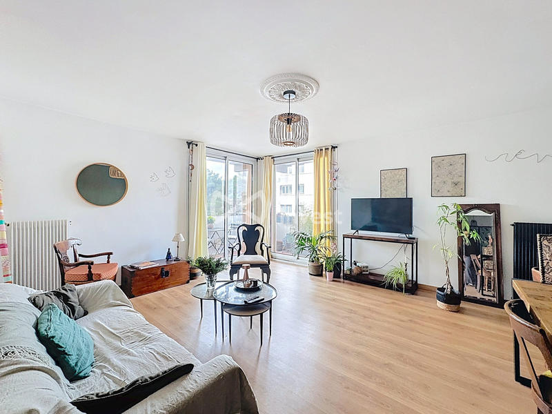 Appartement - 80 m² - 3 pièces