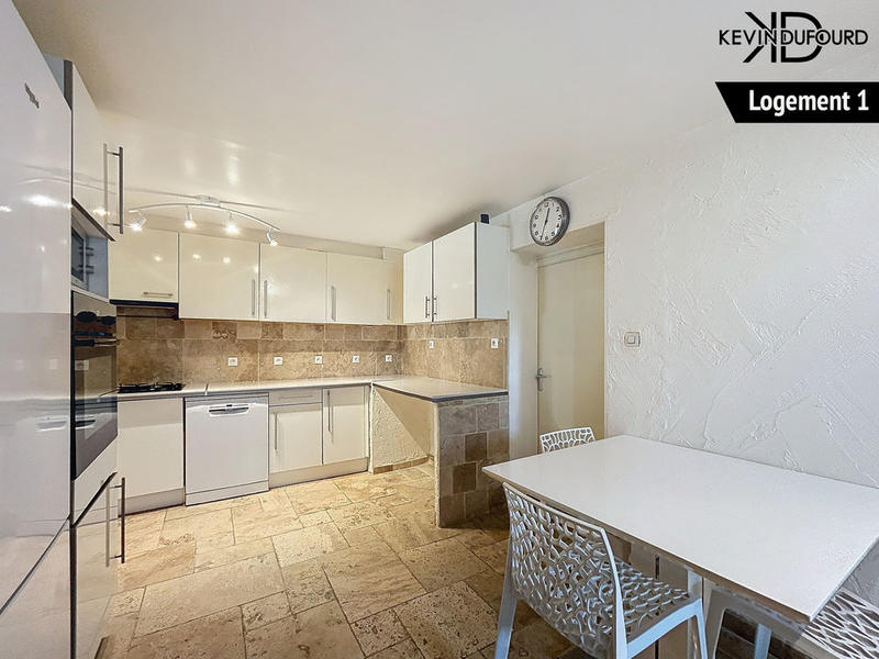 Mas - 160 m² - 9 pièces