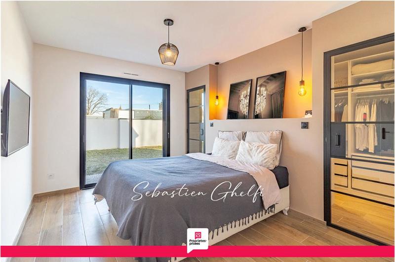 Maison - 182 m² - 8 pièces