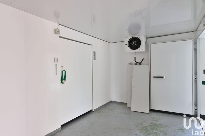 Local commercial - 147 m²