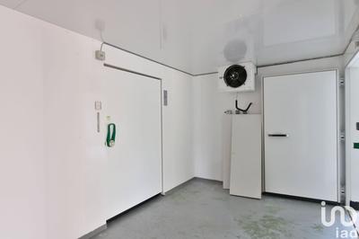 Local commercial - 147 m²