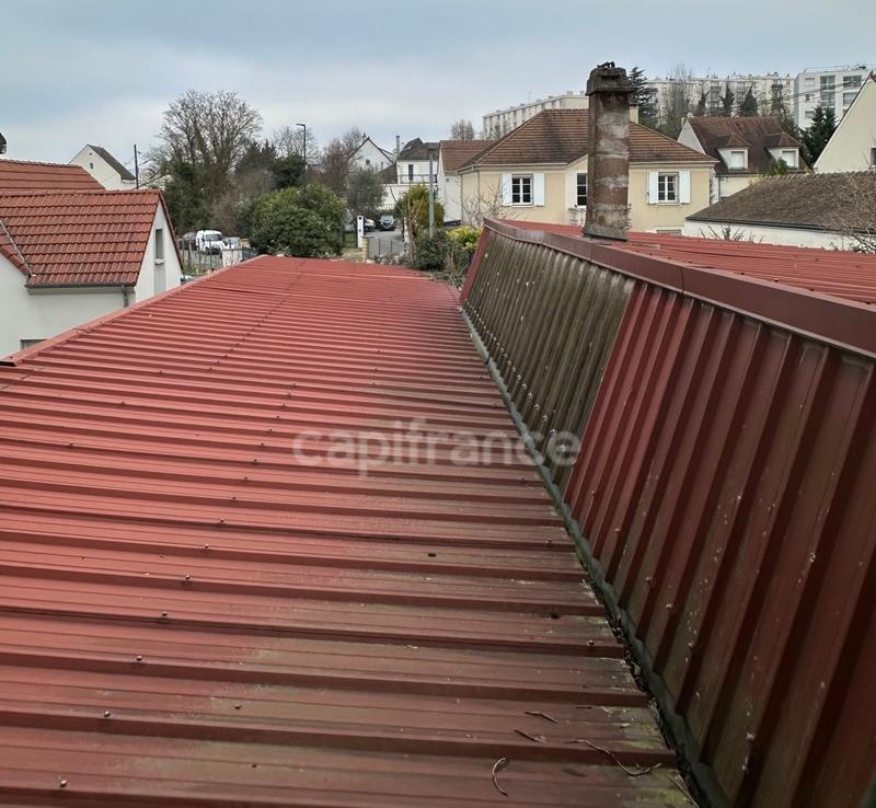 Maison - 228 m² - 10 pièces