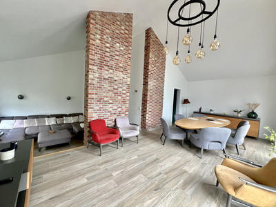 Maison - 183 m² - 6 pièces
