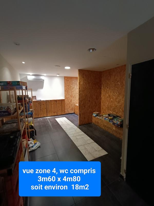 Local commercial - 119 m² - 5 pièces