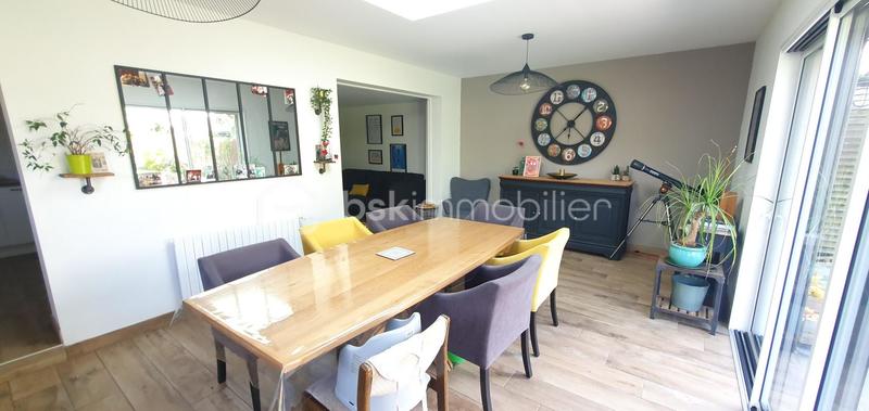 Maison - 142 m² - 7 pièces