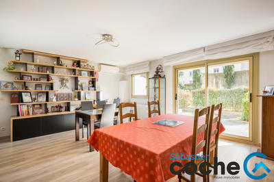 Appartement - 111 m² - 4 pièces