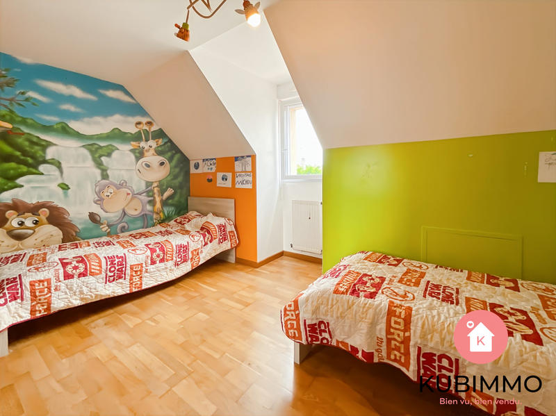 Maison - 105 m² - 6 pièces