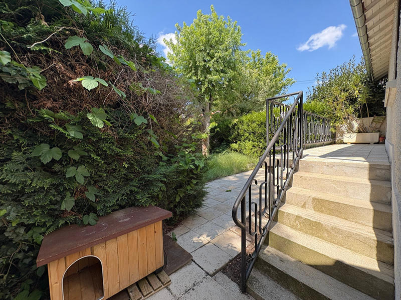 Maison - 95 m² - 5 pièces