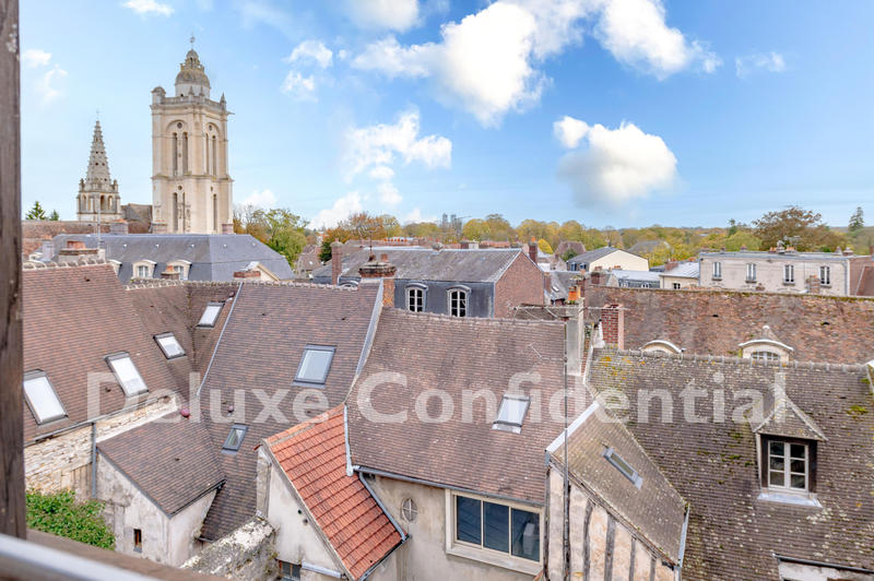 Appartement - 95 m² - 4 pièces